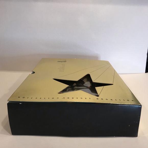 Barbie as “Scarlett O’Hara” - Picture 7 of 9